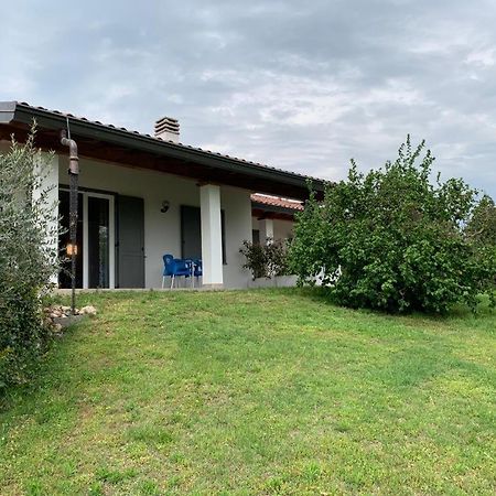 Casa Vacanze Al Capriano Appartamento Lampone Cantello Luaran gambar