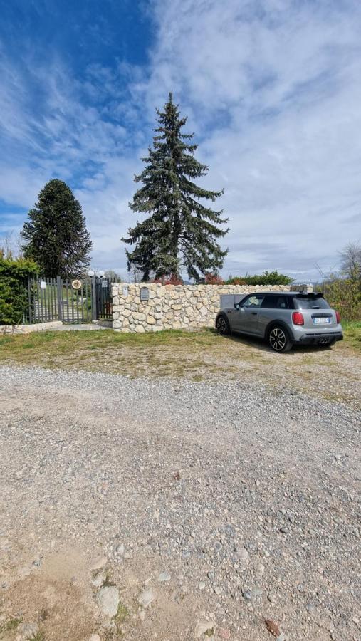 Casa Vacanze Al Capriano Appartamento Lampone Cantello Luaran gambar